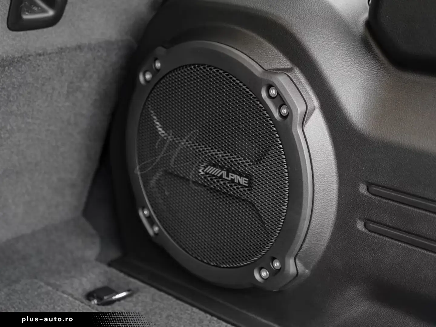 Jeep 2026 4-Door Rubicon X 3.6L V6   RECON