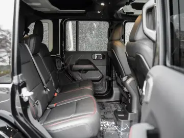 Jeep 2026 4-Door Rubicon X 3.6L V6   RECON