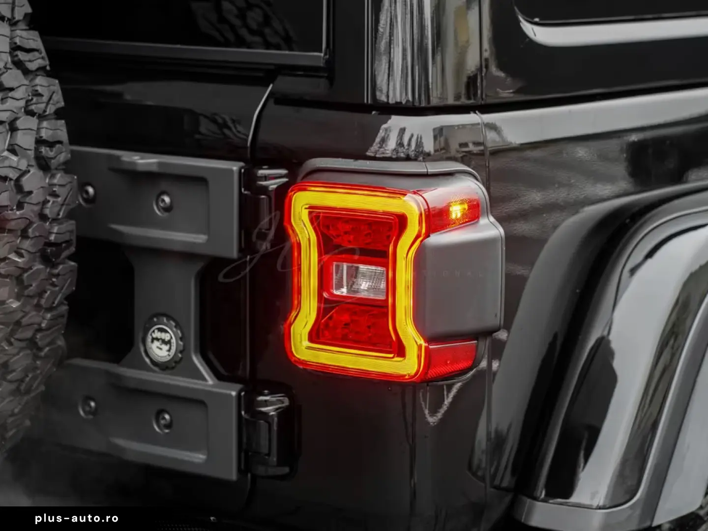 Jeep 2026 4-Door Rubicon X 3.6L V6   RECON