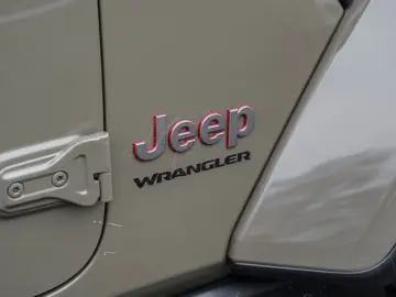 Jeep 2026 4-Door Rubicon X  3.6L V6   35