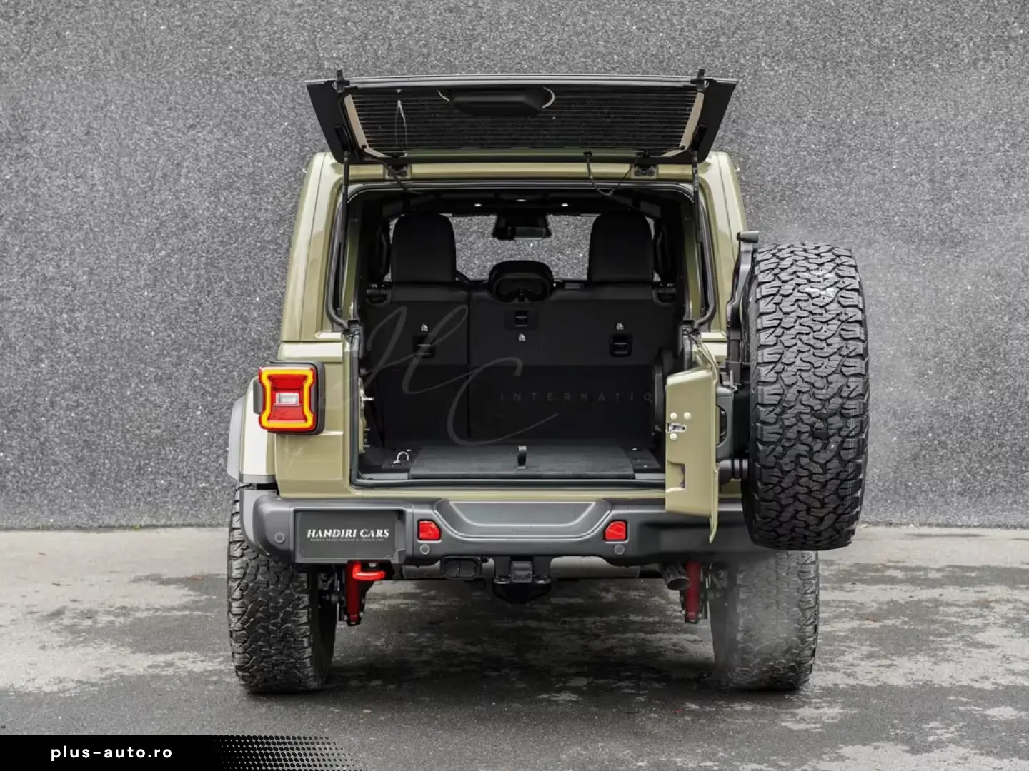 Jeep 2026 4-Door Rubicon X  3.6L V6   35