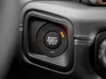 Jeep 2026 4-Door Rubicon X  3.6L V6   35