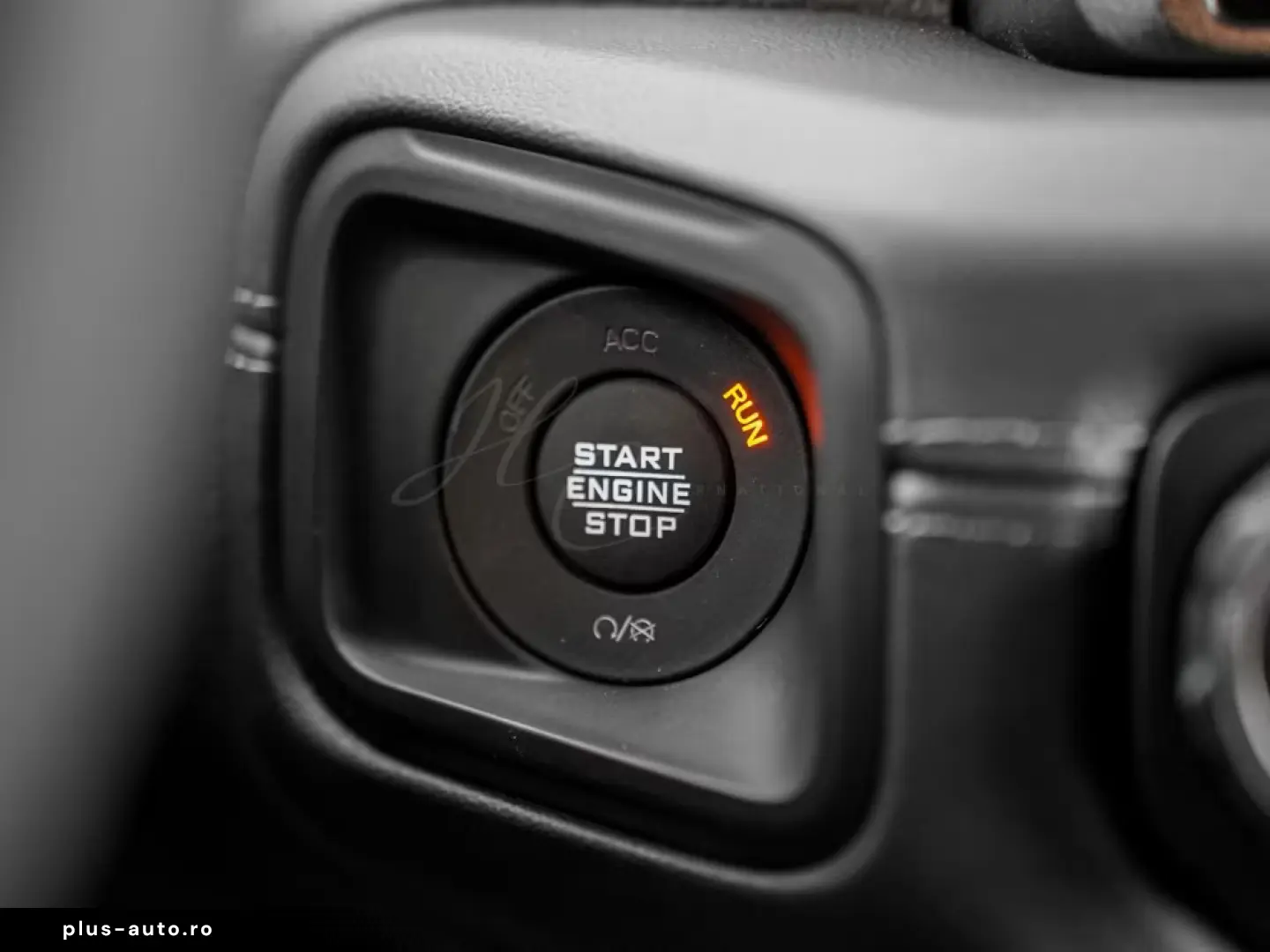 Jeep 2026 4-Door Rubicon X  3.6L V6   35