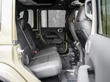 Jeep 2026 4-Door Rubicon X  3.6L V6   35