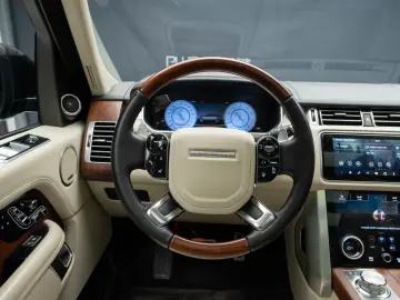 Range Rover LWB SV Autobiography