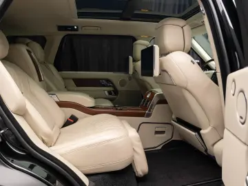 Range Rover LWB SV Autobiography