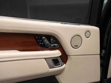 Range Rover LWB SV Autobiography