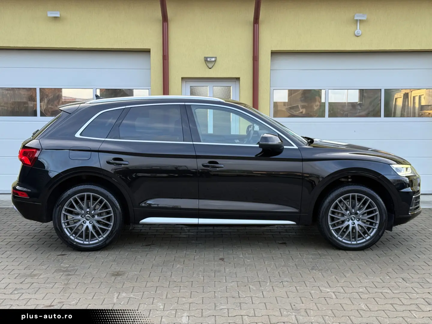 Audi Q5 - 2.0tdi   Quattro   190cp   Automat   RAR EFECTUAT
