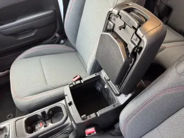 Jeep Wrangler Rubicon 4 door 3 6 V6 MY24 FACELIFT RFK