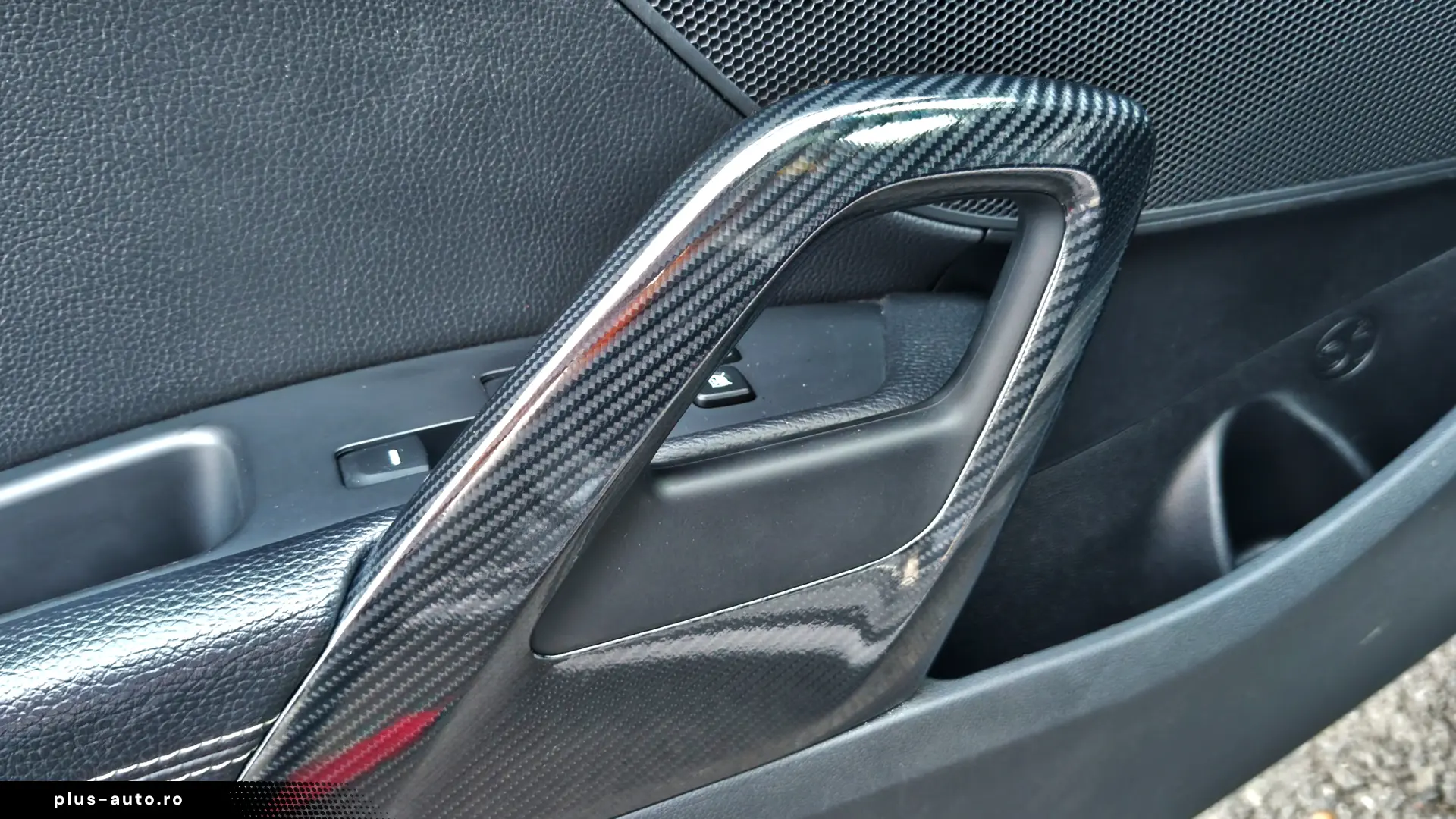 GARANTIE 1AN•RATE•Navi•Panoramic•Camera•Piele•Keyless