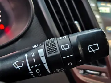 GARANTIE 1AN•RATE•Navi•Panoramic•Camera•Piele•Keyless