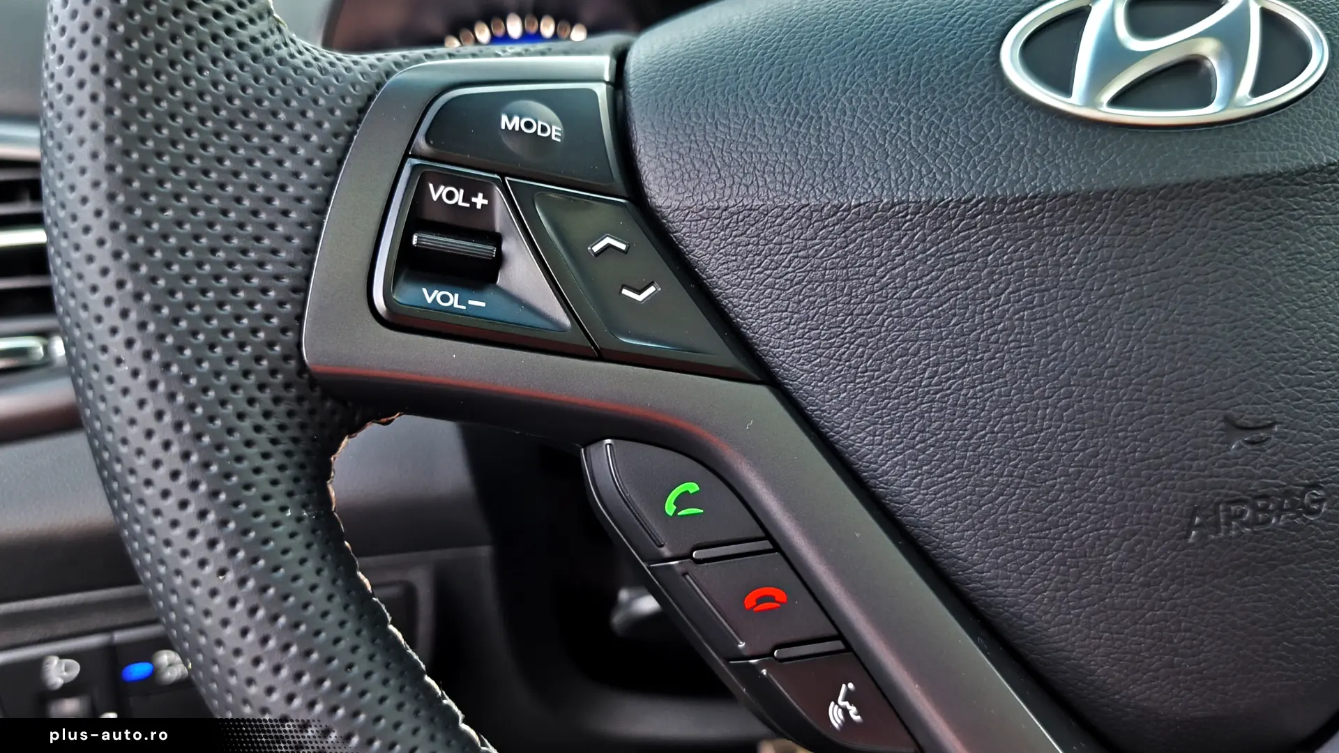 GARANTIE 1AN•RATE•Navi•Panoramic•Camera•Piele•Keyless