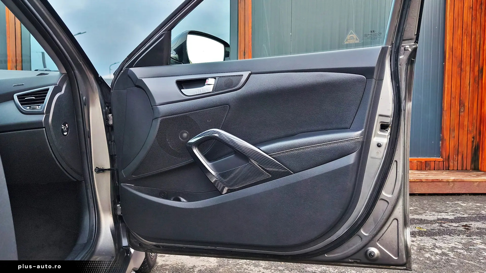 GARANTIE 1AN•RATE•Navi•Panoramic•Camera•Piele•Keyless