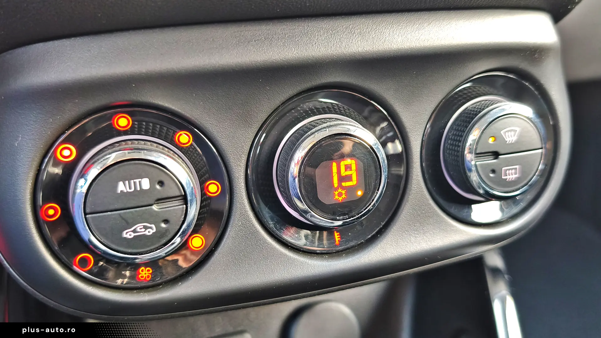 GARANTIE 1AN•RATE•Navi•Xenon•Camera•Piele