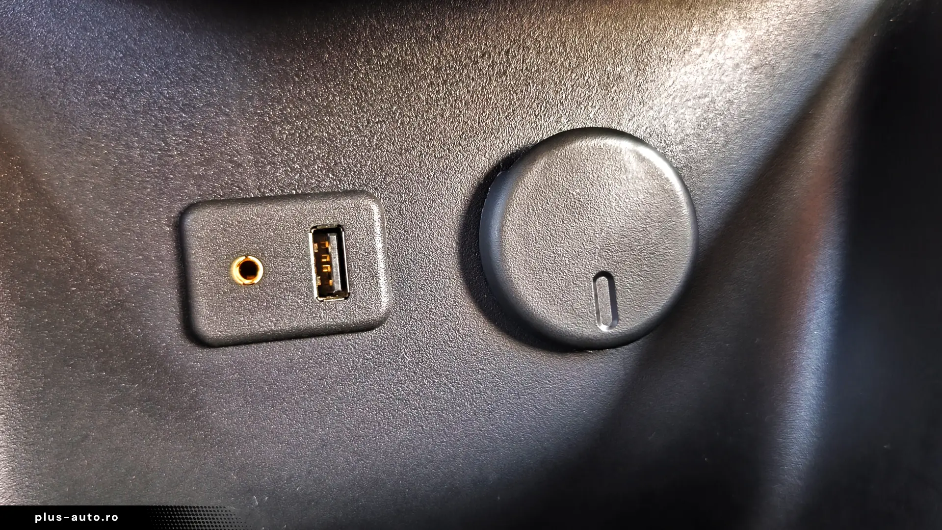 GARANTIE 1AN•RATE•Navi•Xenon•Camera•Piele