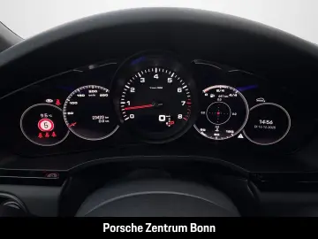 PORSCHE Cayenne Platinum Edition Surround-View Panorama