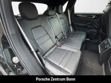 PORSCHE Cayenne Platinum Edition Surround-View Panorama