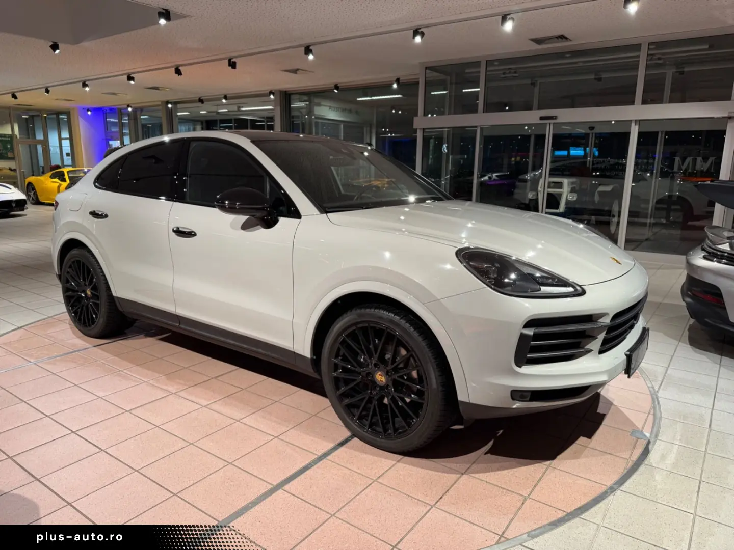 PORSCHE Cayenne Coupe Platinum Edition  APPROVED ACC 22