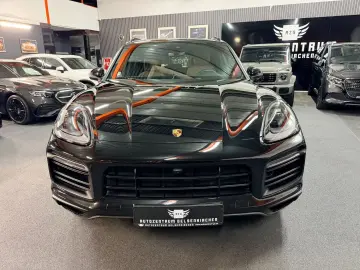 PORSCHE Cayenne E-Hybrid SportDesign PANO PDLS BOSE 21
