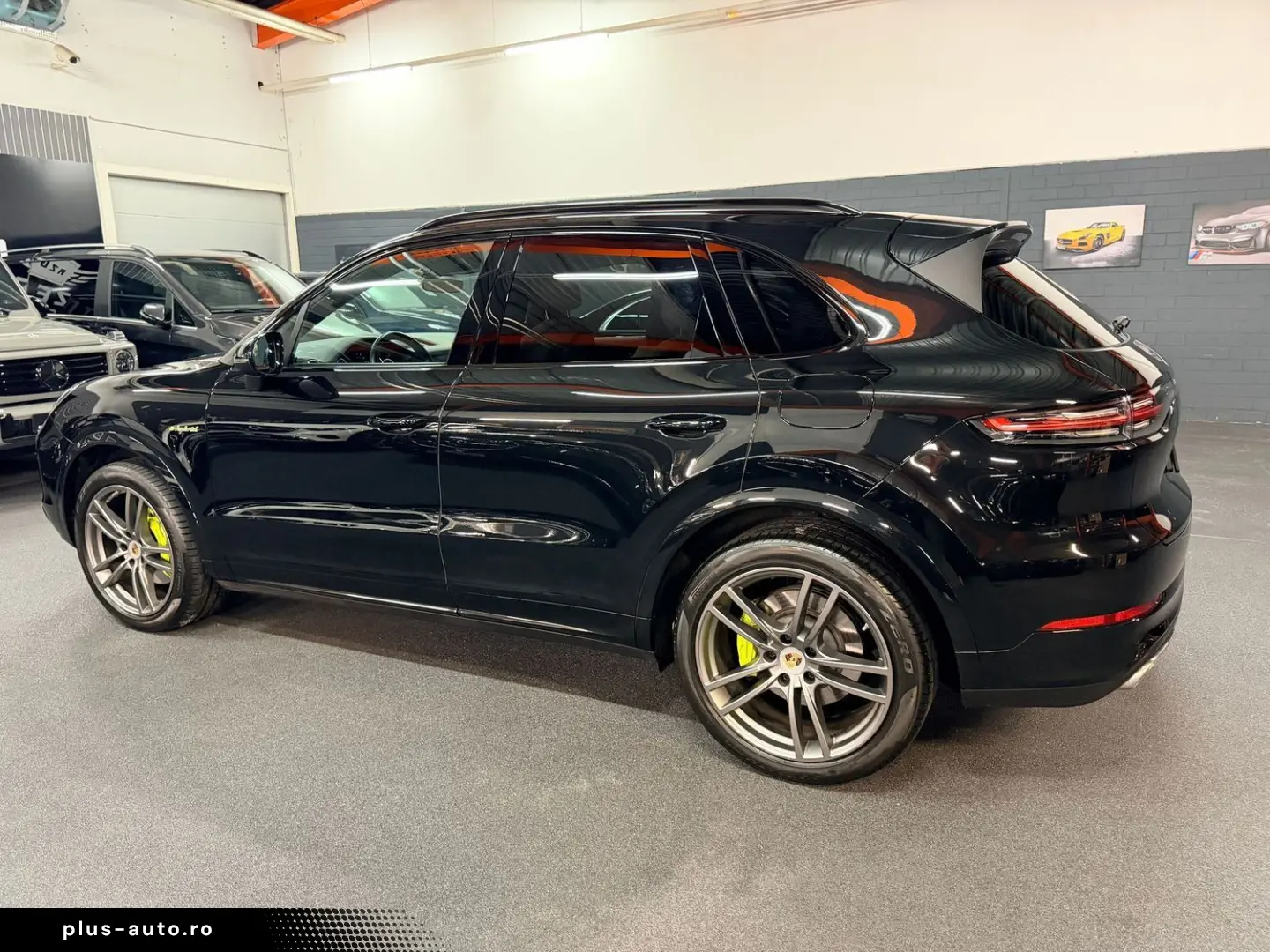 PORSCHE Cayenne E-Hybrid SportDesign PANO PDLS BOSE 21