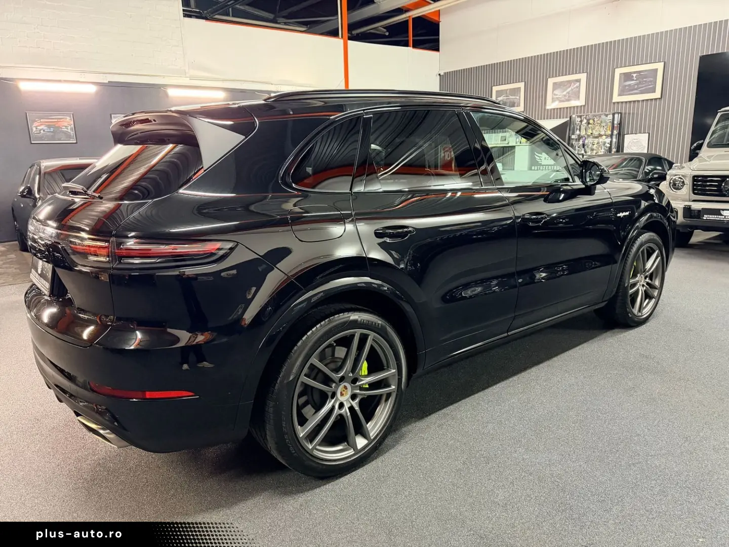 PORSCHE Cayenne E-Hybrid SportDesign PANO PDLS BOSE 21