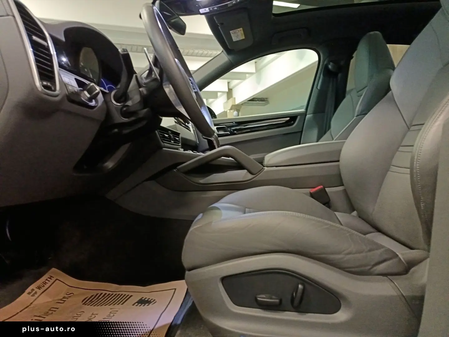 PORSCHE Cayenne Coupe E-Hybrid