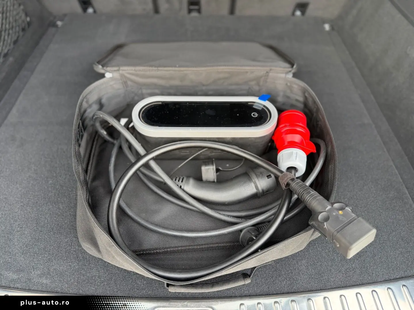 PORSCHE CAYENNE COUPE E-Hybrid PLAT.ED 5SITZ HEADUP 1HD