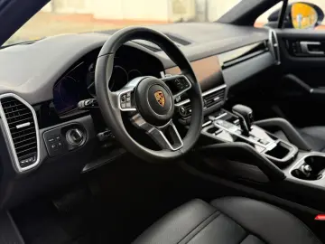 PORSCHE CAYENNE COUPE E-Hybrid PLAT.ED 5SITZ HEADUP 1HD