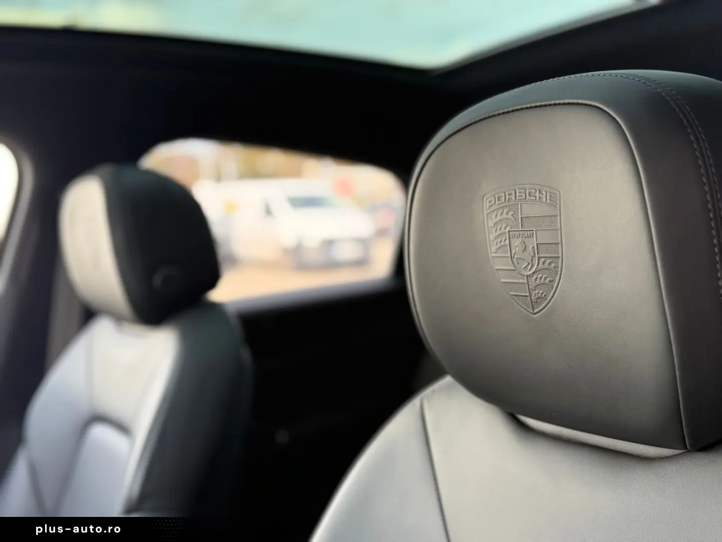 PORSCHE CAYENNE COUPE E-Hybrid PLAT.ED 5SITZ HEADUP 1HD