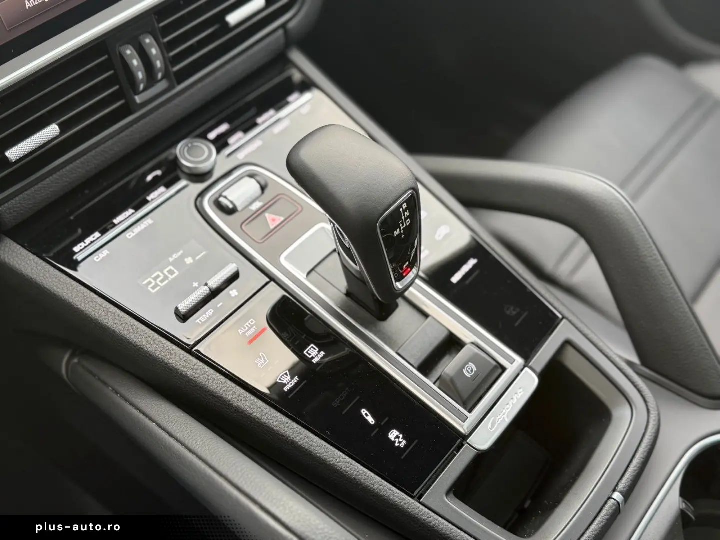 PORSCHE CAYENNE COUPE E-Hybrid PLAT.ED 5SITZ HEADUP 1HD