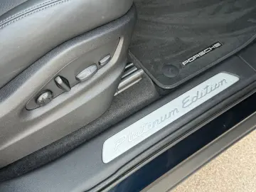 PORSCHE CAYENNE COUPE E-Hybrid PLAT.ED 5SITZ HEADUP 1HD