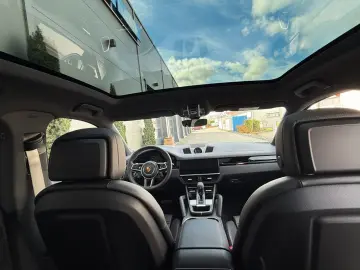 PORSCHE CAYENNE COUPE E-Hybrid PLAT.ED 5SITZ HEADUP 1HD