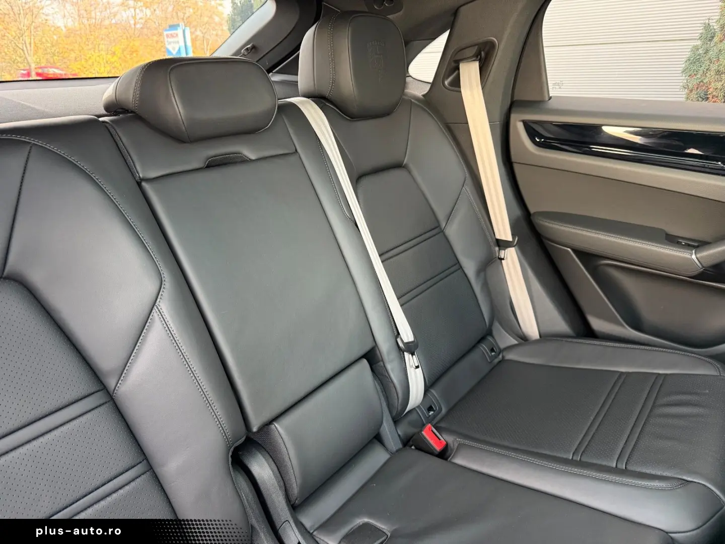 PORSCHE CAYENNE COUPE E-Hybrid PLAT.ED 5SITZ HEADUP 1HD