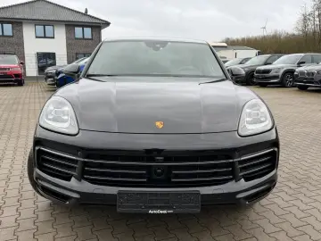 PORSCHE Cayenne COUPE E-Hybrid 3.0 AWD Hinterachslenkung