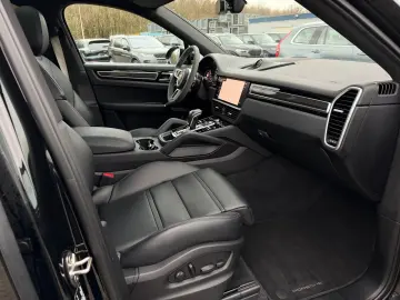 PORSCHE Cayenne COUPE E-Hybrid 3.0 AWD Hinterachslenkung