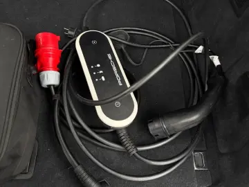 PORSCHE Cayenne COUPE E-Hybrid 3.0 AWD Hinterachslenkung