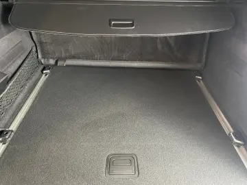 PORSCHE Cayenne E-Hybrid   Hinterachslenkung   PDCC