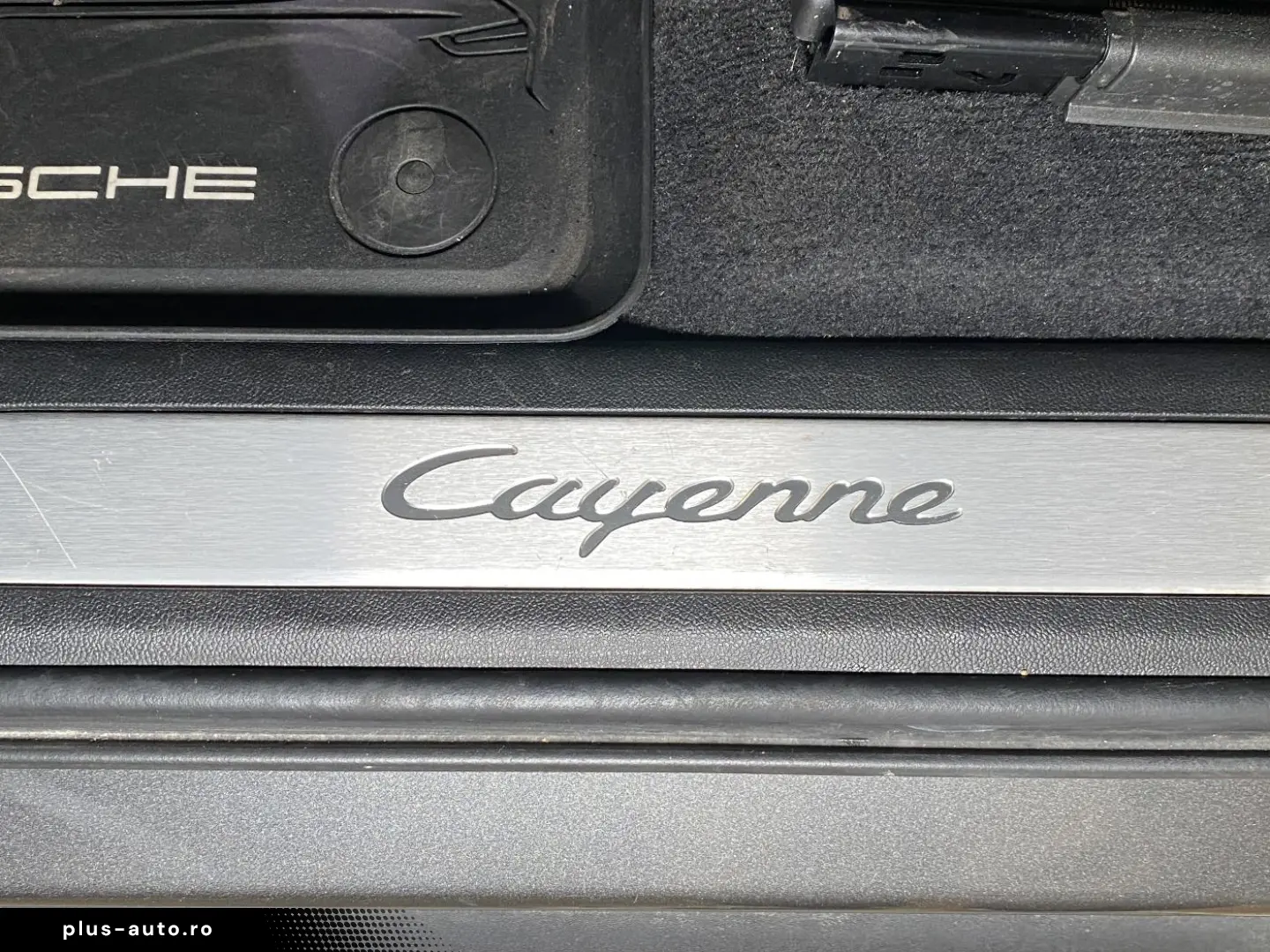 PORSCHE Cayenne E-Hybrid   Hinterachslenkung   PDCC