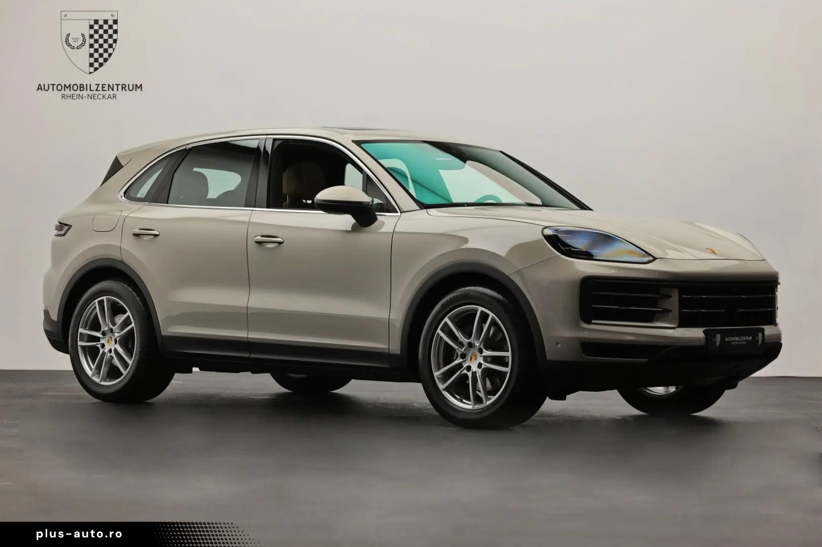 PORSCHE Cayenne InnoDrive Panorama 360Kam BOSE Keyless