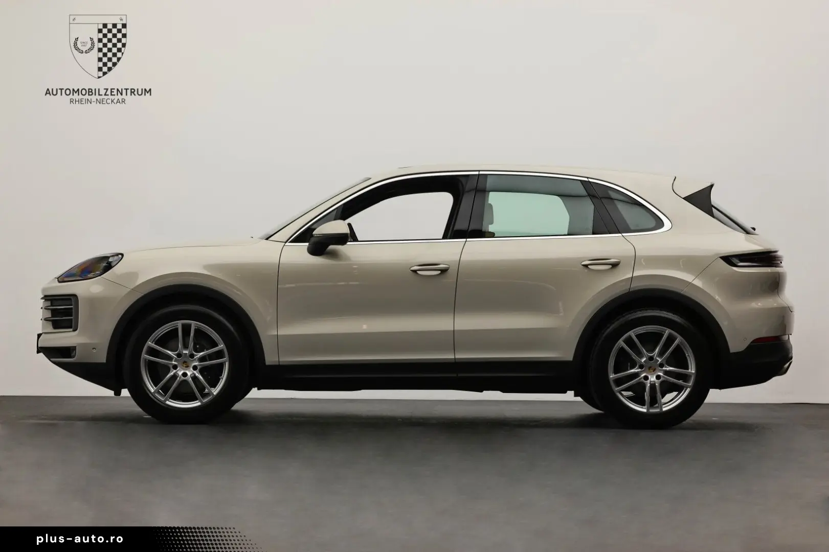 PORSCHE Cayenne InnoDrive Panorama 360Kam BOSE Keyless