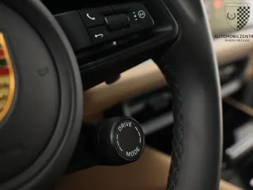 PORSCHE Cayenne InnoDrive Panorama 360Kam BOSE Keyless