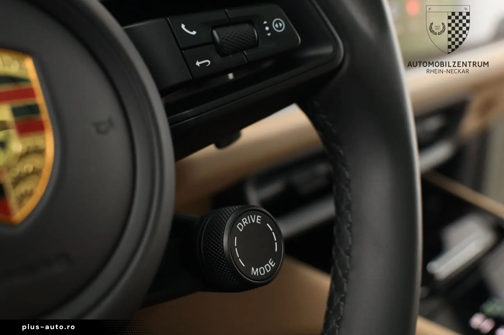 PORSCHE Cayenne InnoDrive Panorama 360Kam BOSE Keyless