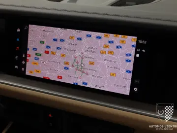 PORSCHE Cayenne InnoDrive Panorama 360Kam BOSE Keyless