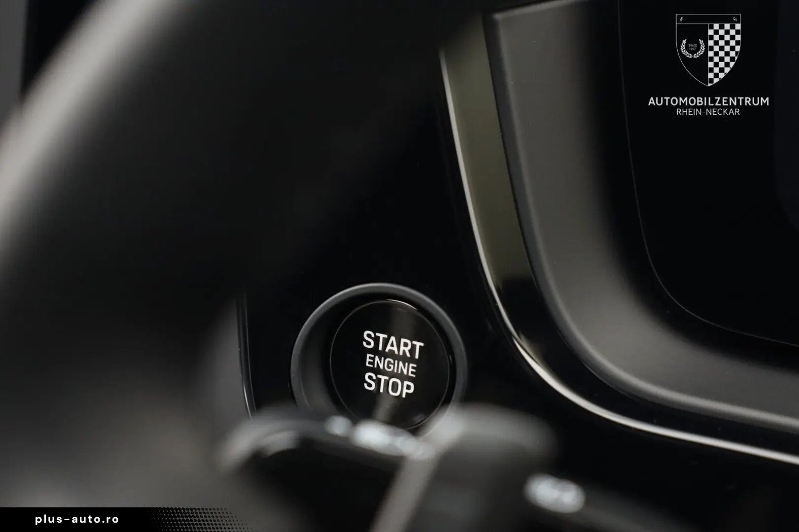 PORSCHE Cayenne InnoDrive Panorama 360Kam BOSE Keyless