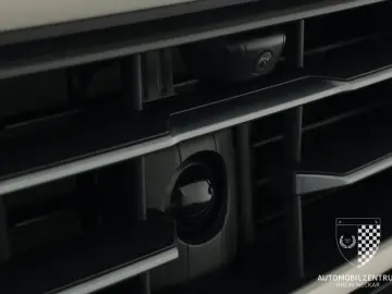 PORSCHE Cayenne InnoDrive Panorama 360Kam BOSE Keyless