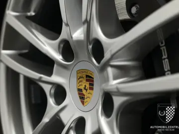 PORSCHE Cayenne InnoDrive Panorama 360Kam BOSE Keyless