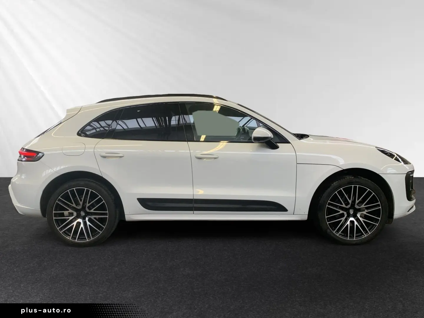 PORSCHE Macan BOSE SurroundView Komfortsitze AHK