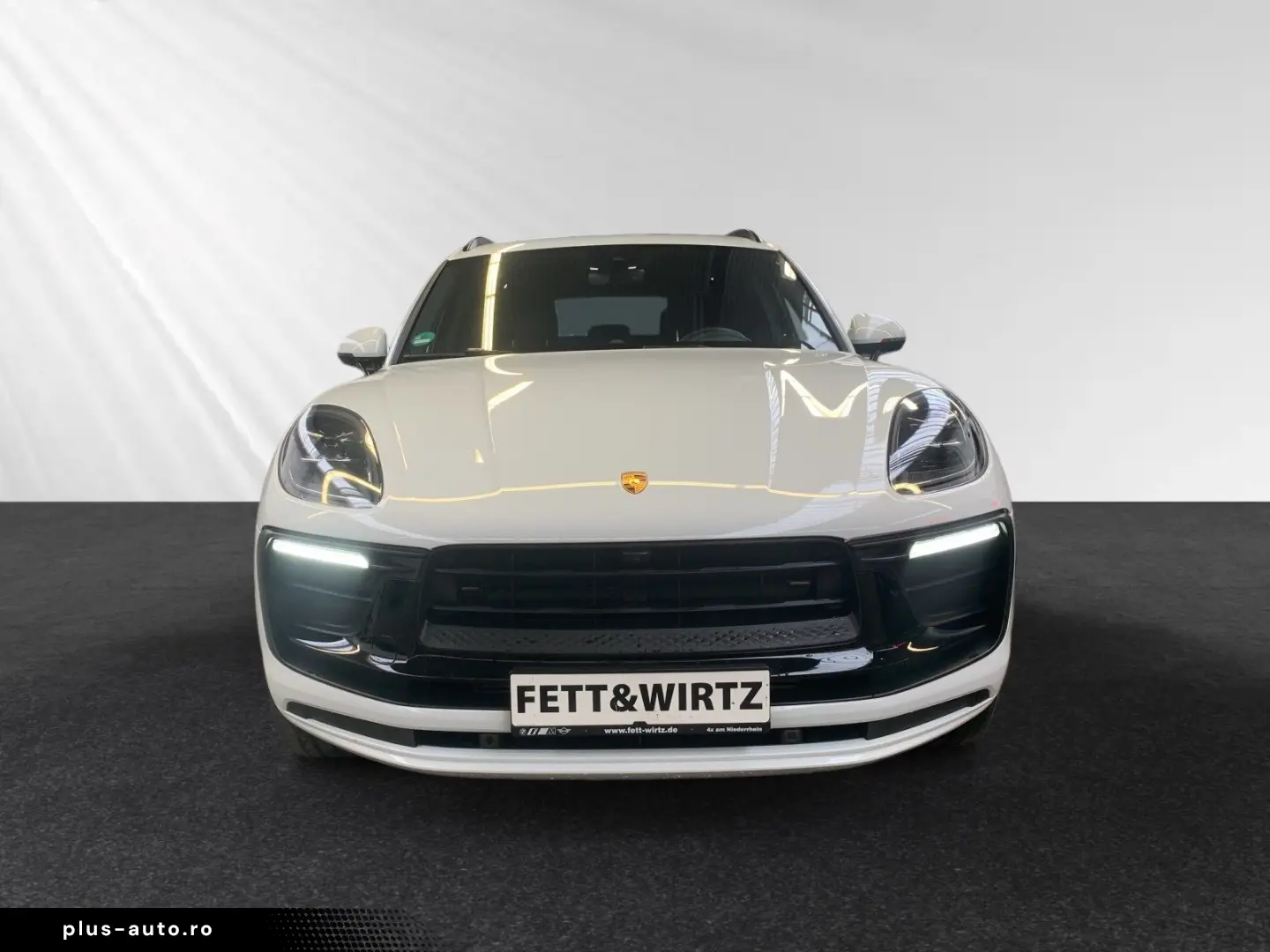 PORSCHE Macan BOSE SurroundView Komfortsitze AHK