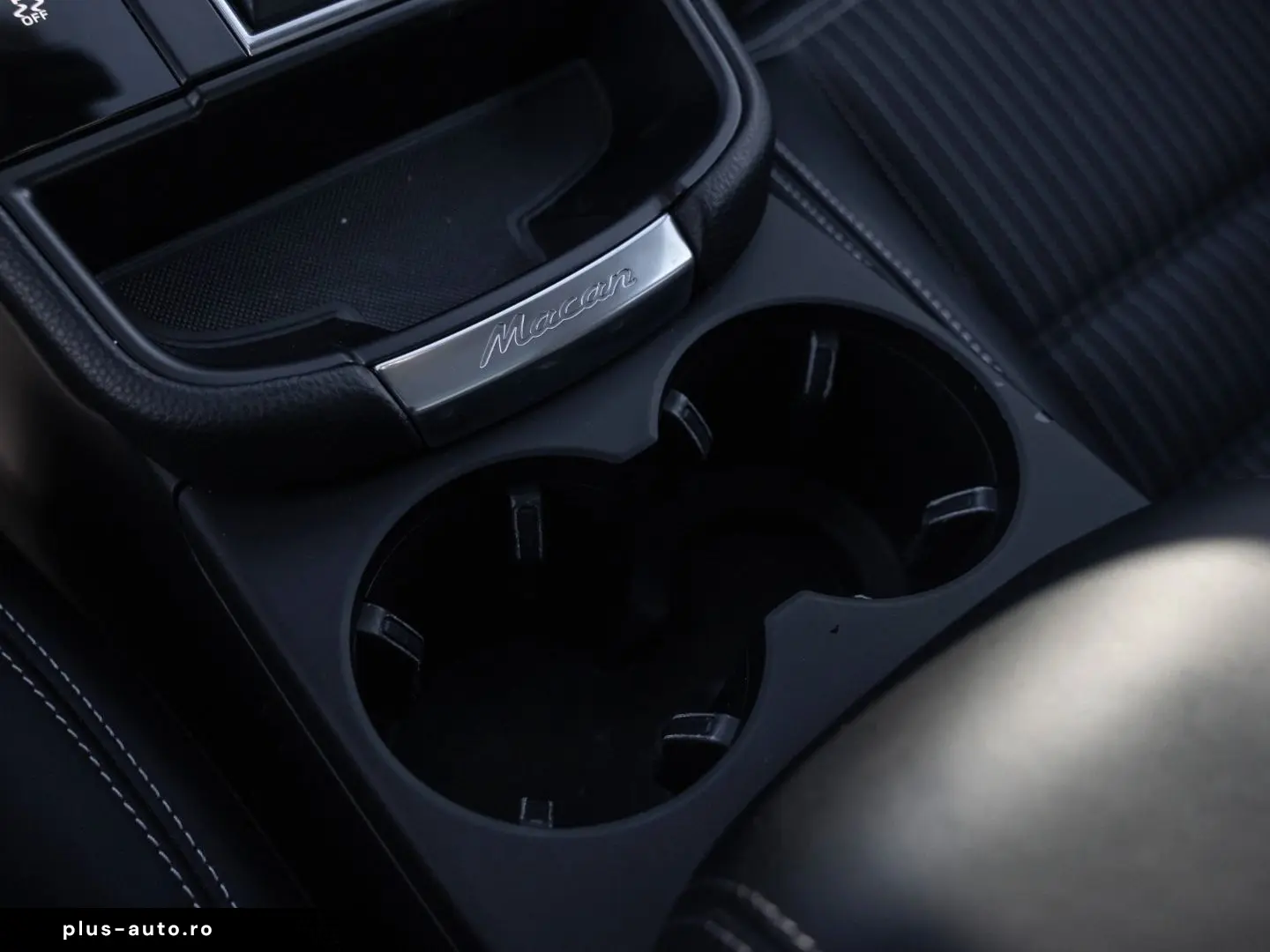 PORSCHE Macan T Standheizung Surround View AHK LED