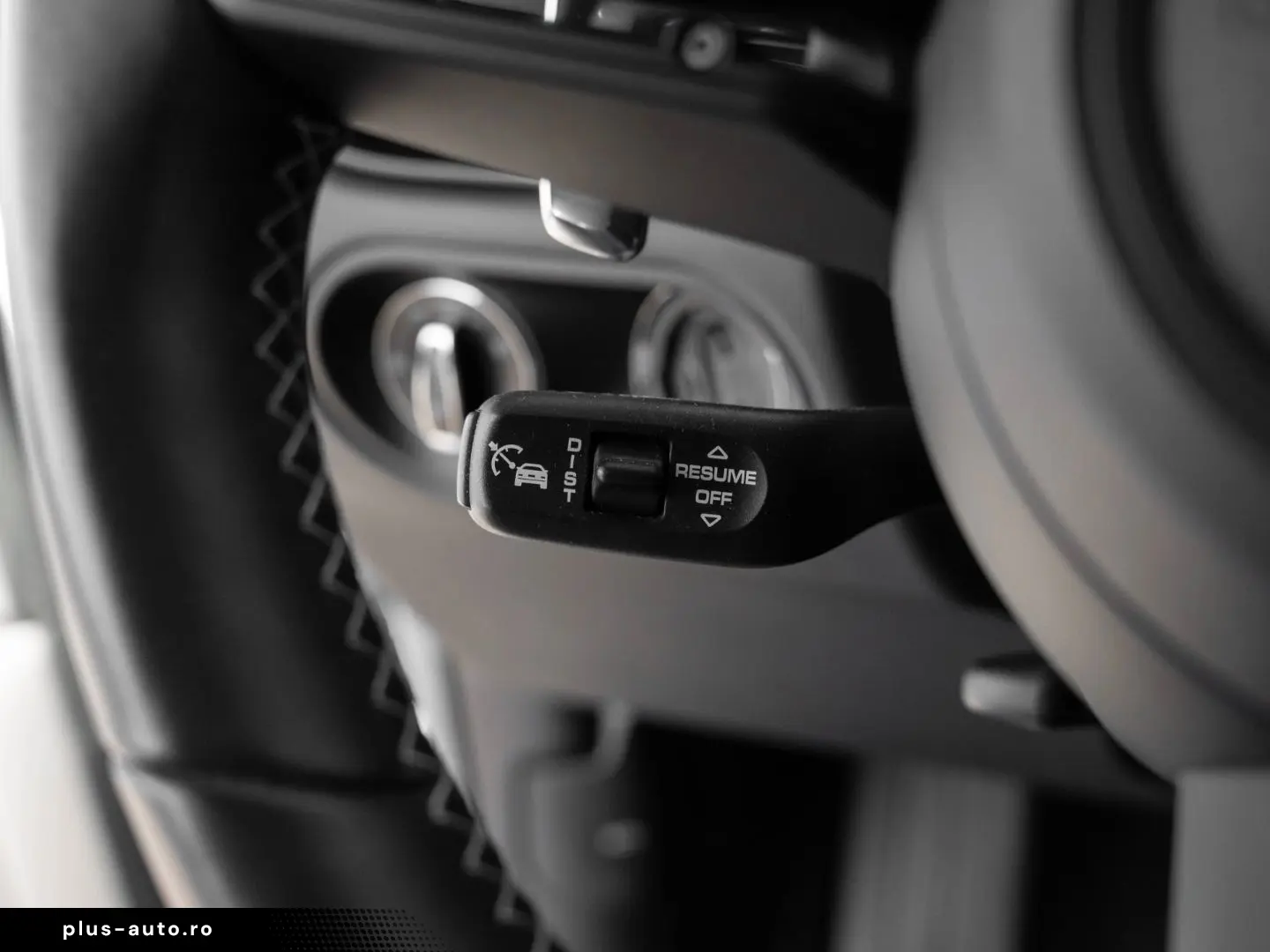 PORSCHE Macan T Standheizung Surround View AHK LED